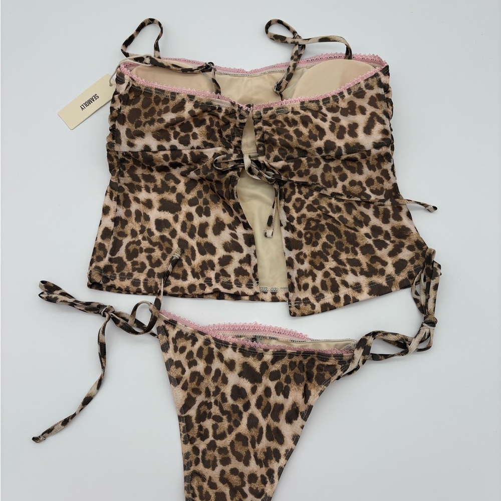 Leopard Print Tankini & Tie-Side Bikini Bottoms - Brown
NWT - Picture 2 of 3